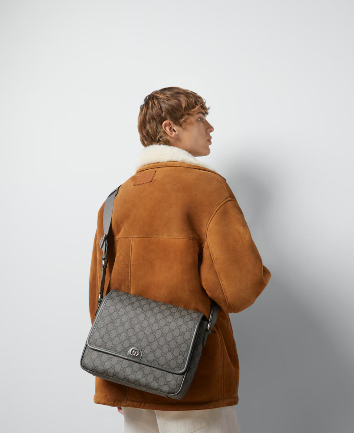 Sac à bandoulière Ophidia moyen format