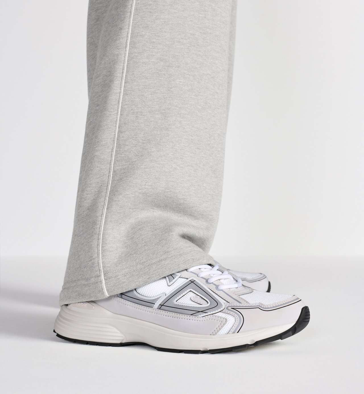 Dior B30 White