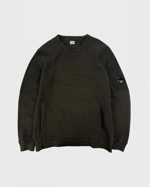 C.P. Company pull