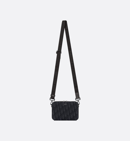 Pochette zippée à bandoulière
Toile jacquard Dior Oblique noir