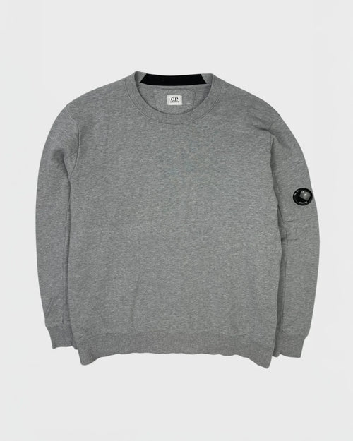 C.P. Company pull