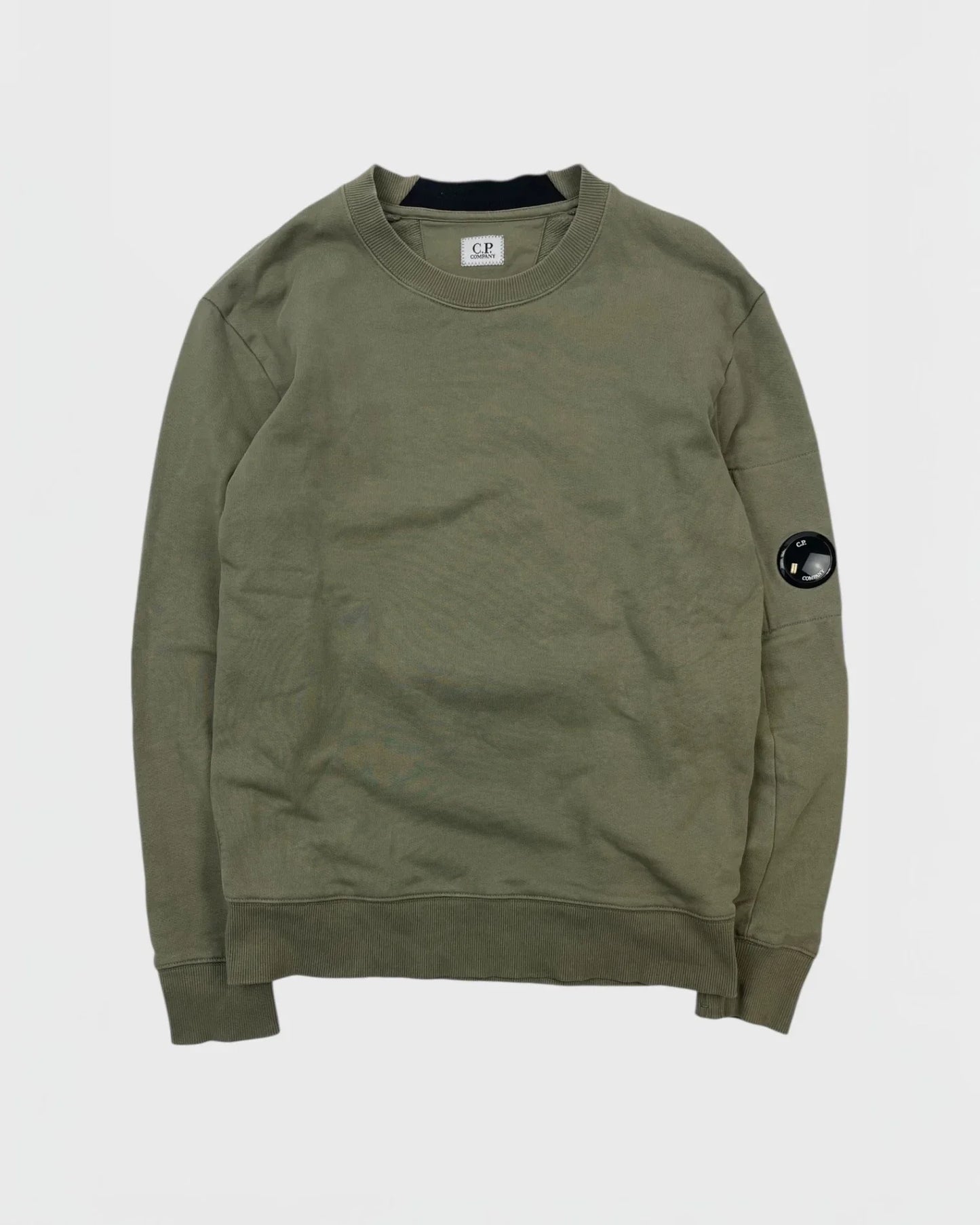 C.P. Company pull
